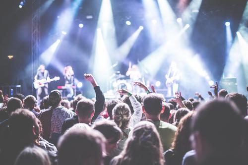 Wie Organisiert Man Ein Konzert?